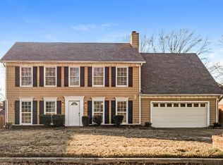 329 Locust Grove Dr, Cordova, TN 38018