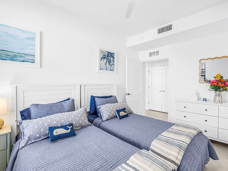 5632 Summit Pointe Cir #101 — Photo 9