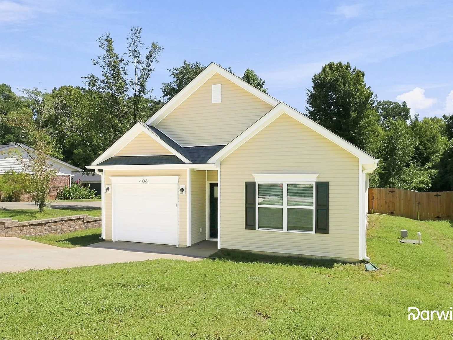 3 bed, 2.0 bath, 1190 sqft, $1,910 — Photo 2
