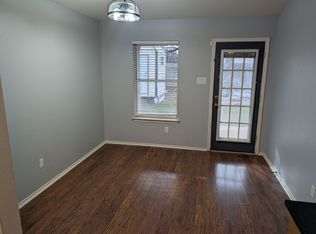 303 Mesa Dr, Leander, TX 78641