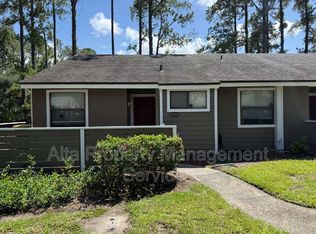 8348 Westover Ct, Jacksonville, FL 32244
