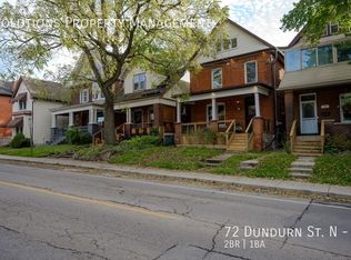 72 Dundurn St N #1, Hamilton, ON L8R3E3