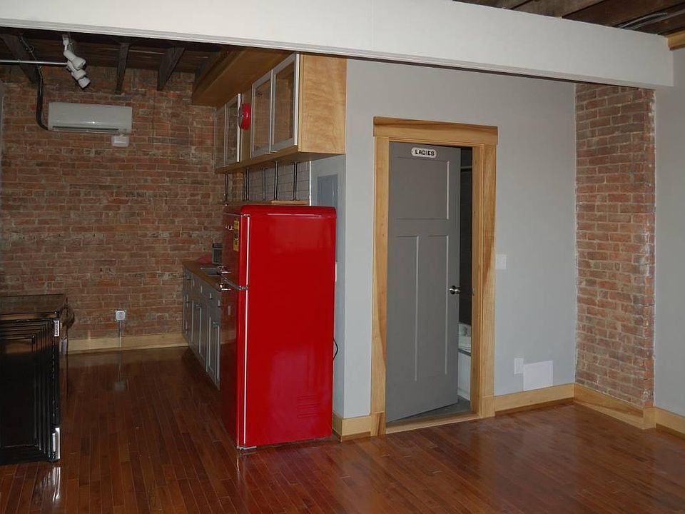 1st image of 1701 Frintz St #4A