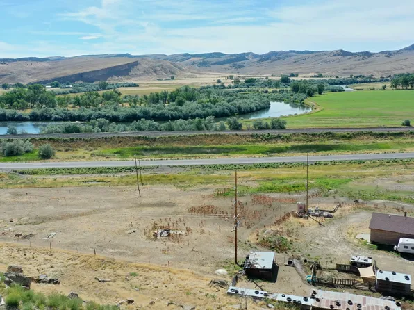 455 Highway 20 N, Thermopolis, WY 82443