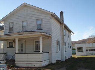 55 Ryman St, Luzerne, PA 18709