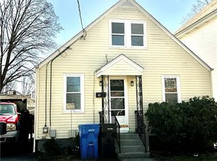 18 New Hampshire St, Cranston, RI 02920
