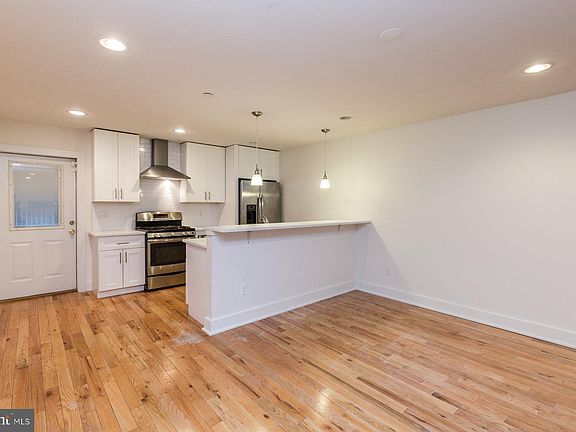 5th image of 2313 Ellsworth St