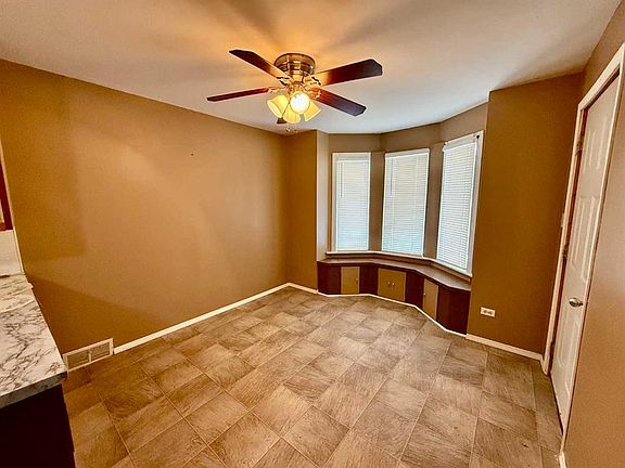 4th image of 5208 E 47th St