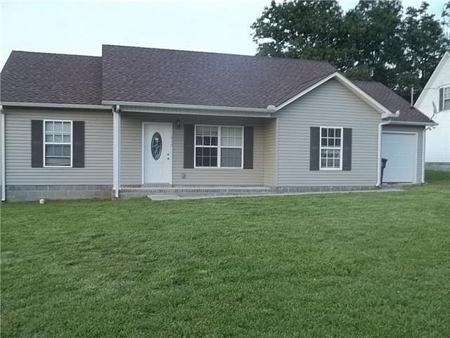1st image of 215 Eventine Dr