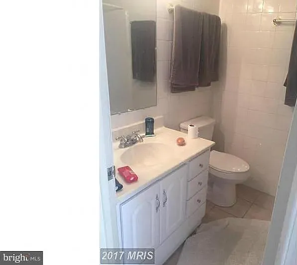 15 E Montgomery St #2B — Photo 7