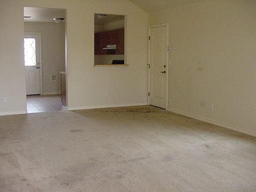 2nd image of 511 BELCROSS ST
