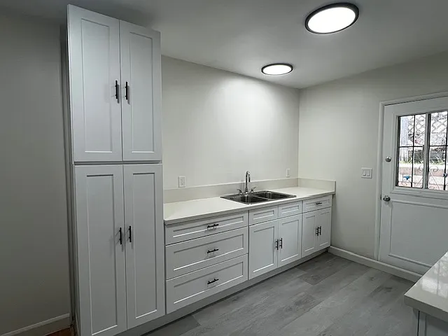 1 bed, 600 sqft, $2,300 — Photo 3
