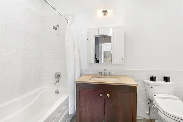 Sold by Compass | media 5
