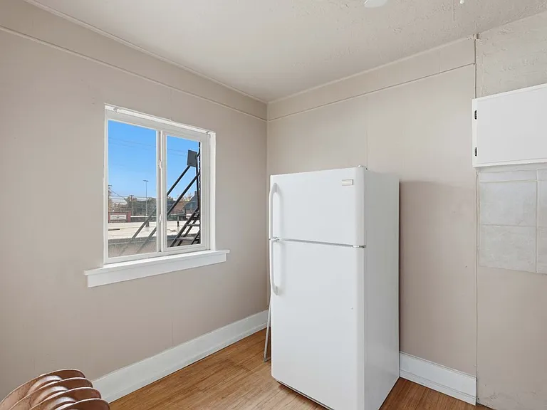2675 Grant Ave — Photo 15