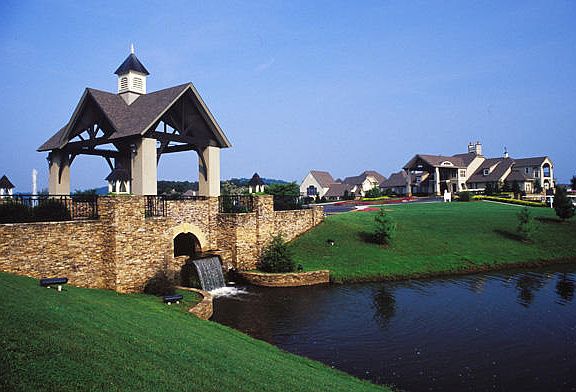 5th image of 120 Starling Dr