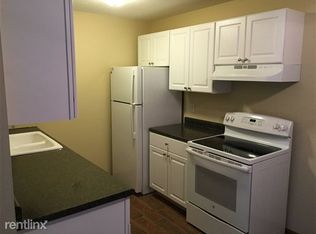 6051 W Broadway Ave APT 103, New Hope, MN 55428