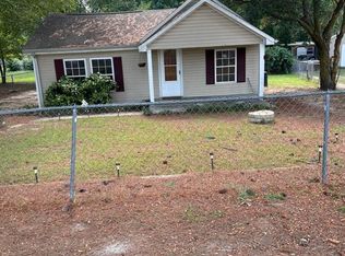 142 School St, Rockingham, NC 28379