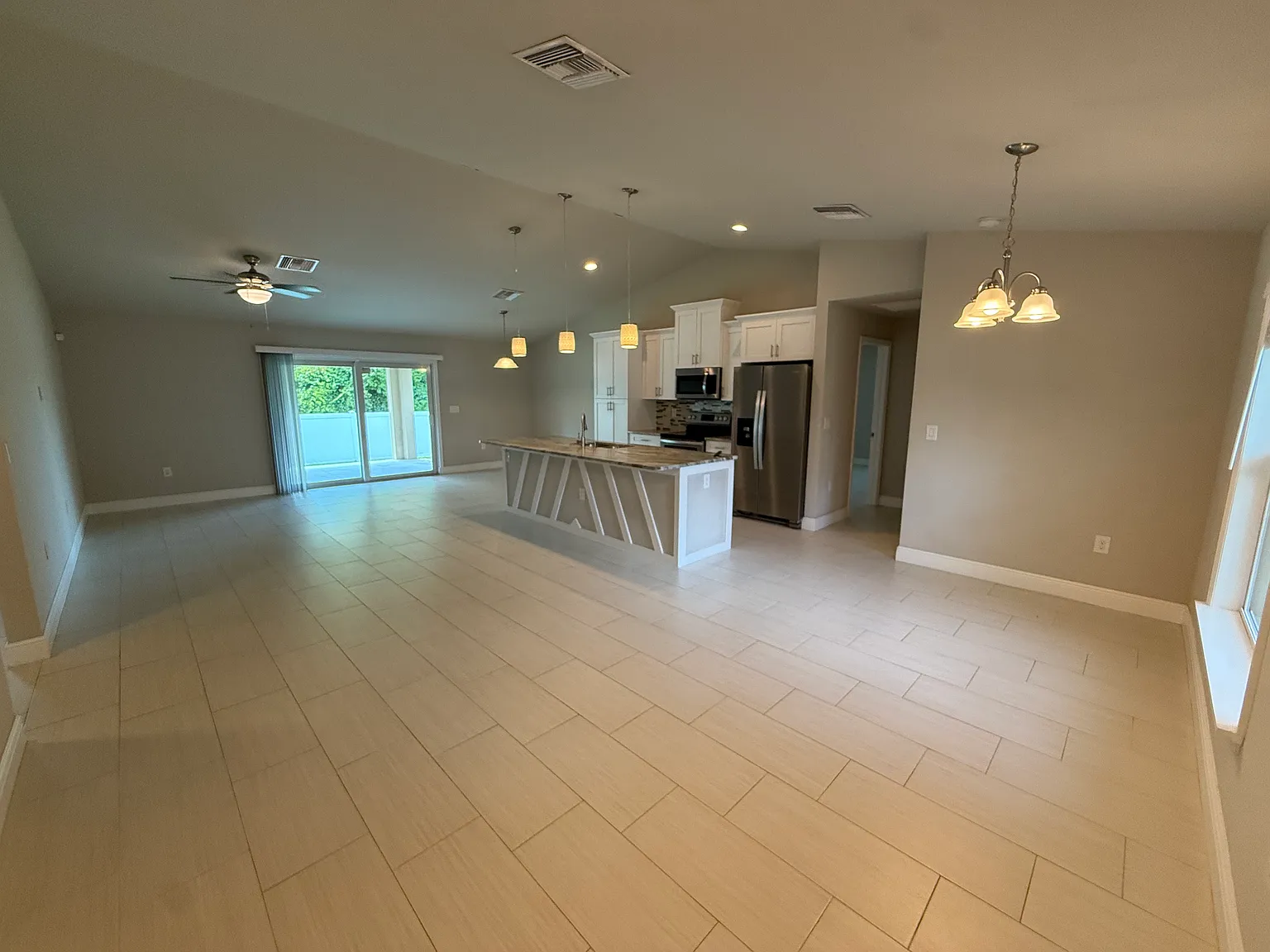 1717 McKinley Ave — Photo 3