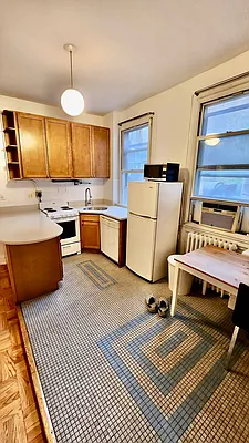 Rented by Compass | media 3