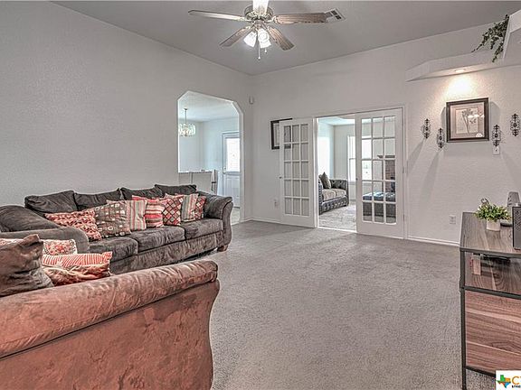 4th image of 2609 Larissa Dr