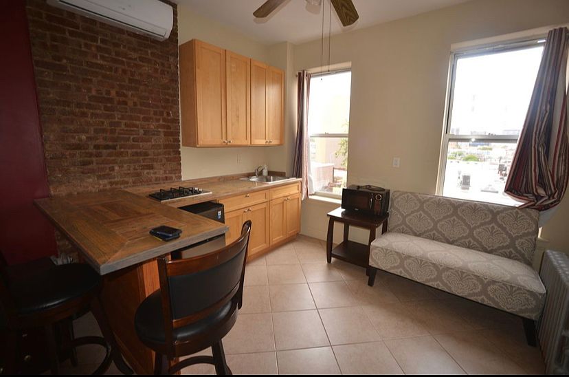 1st image of 38-20 Crescent St #3F