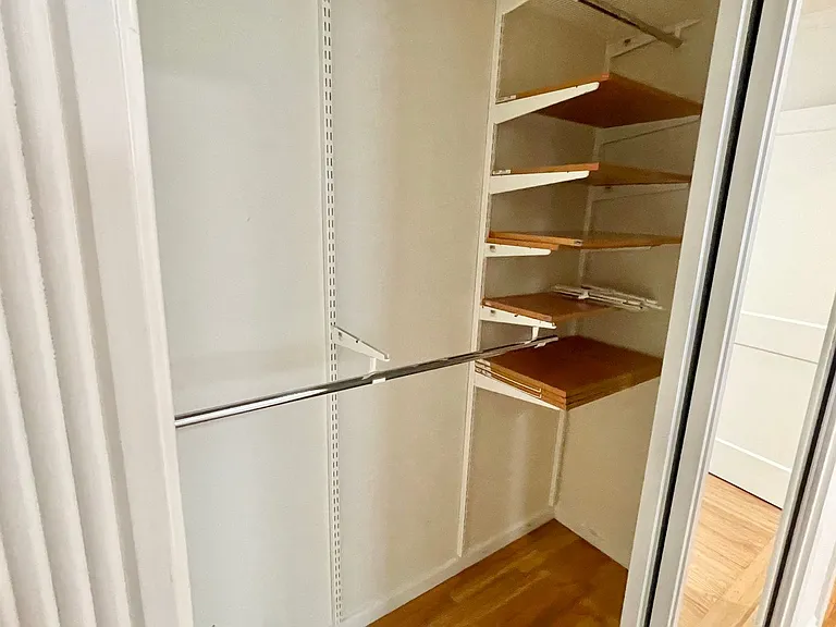 1260 Clay St #206 — Photo 12