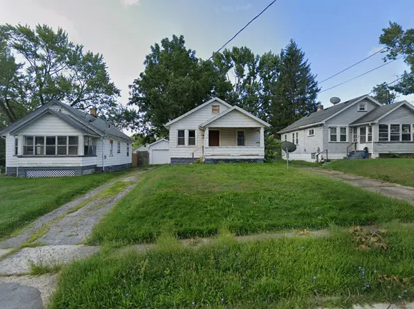 915 Pasadena Ave, Youngstown, OH 44502
