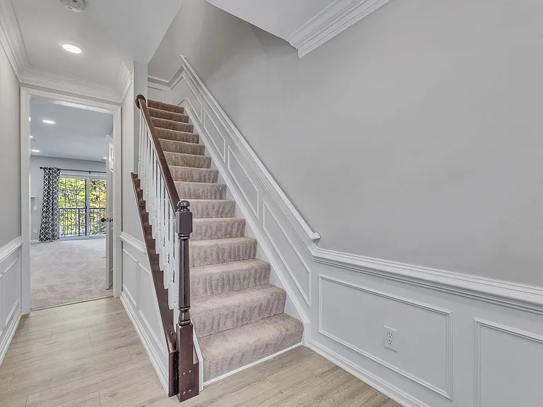 5980 Kimberly Anne Way — Photo 2