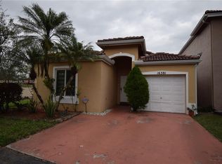 16381 SW 100th Ter, Miami, FL 33196