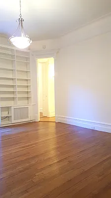 Rented by Manhattan Spaces | media 12