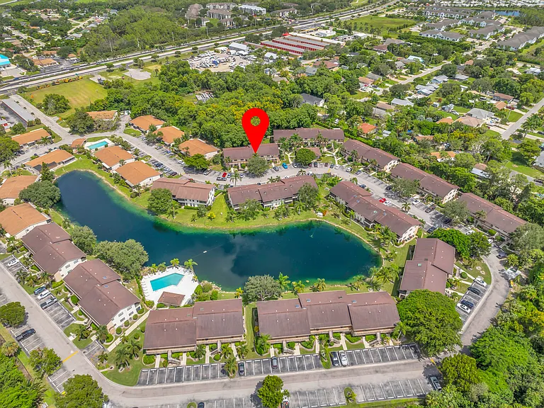 5312 Treetops Dr #H-102 — Photo 13