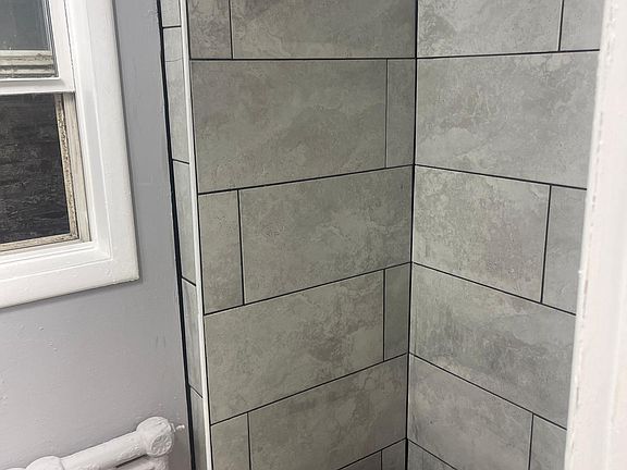 5th image of 267 Western Ave #2