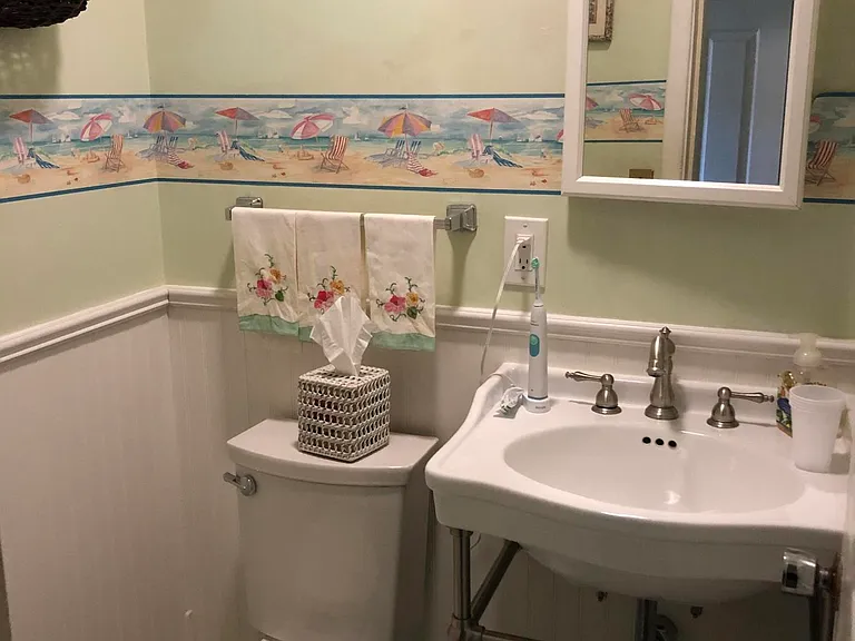814 Shore Rd — Photo 21
