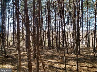 206 Wagon Trl, Berkeley Springs, WV 25411