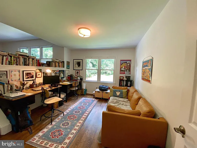 725 Forest Park Rd — Photo 12