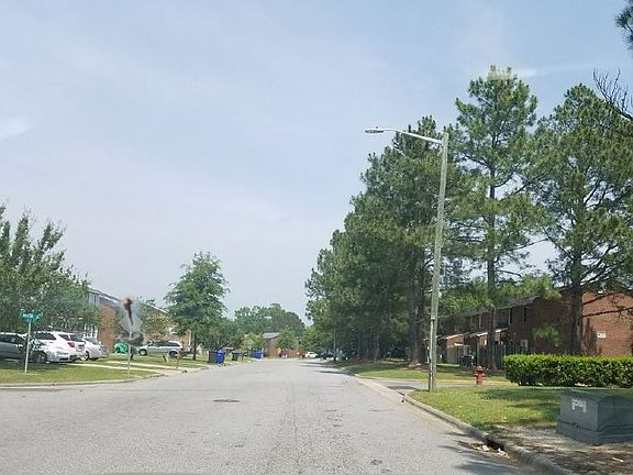 3rd image of 303 Kristin Dr APT B