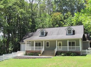 12 Pinecroft Rd, Asheville, NC 28804