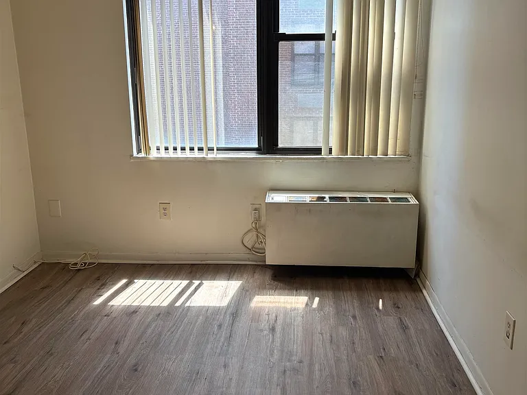 9019 Wall St #4G — Photo 9