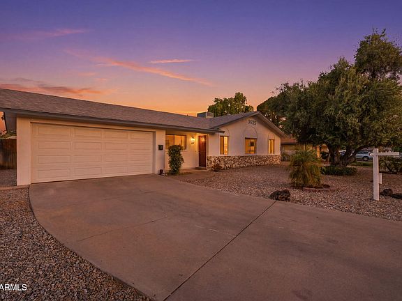 4th image of 3525 W Crocus Drive W
