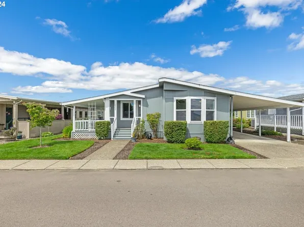1302 Mountain View Dr Space 120, Forest Grove, OR 97116