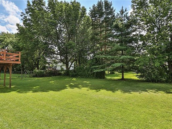5th image of 1445 Tudor Way