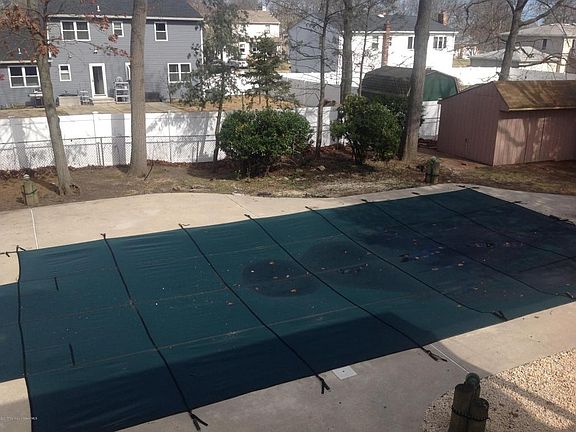 3rd image of 65 Melody Ave