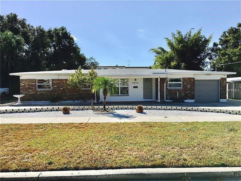 1st image of 4312 W Fair Oaks Ave
