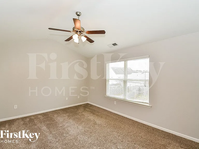166 Hill Side Way — Photo 7