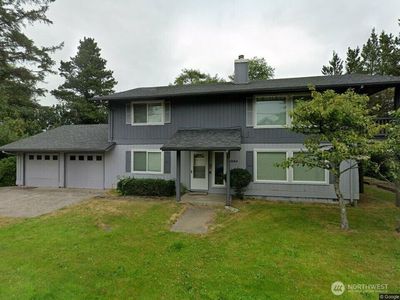 1204 Ocean Beach Blvd N, Long Beach, WA, 98631