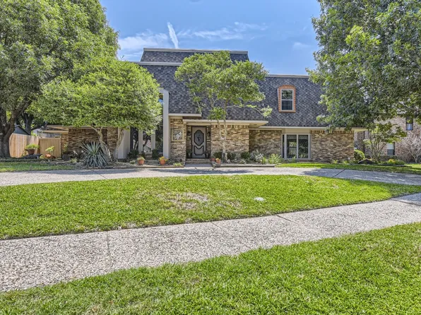 3008 Gentry Rd, Irving, TX 75062