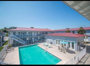 1664 Beach Blvd #F103, Biloxi, MS 39531