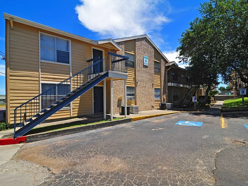 South Fork Apartments