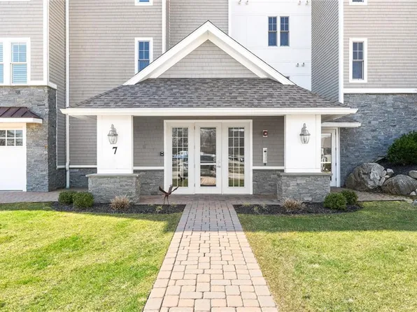 7 Compass Way #D203, Westerly, RI 02891