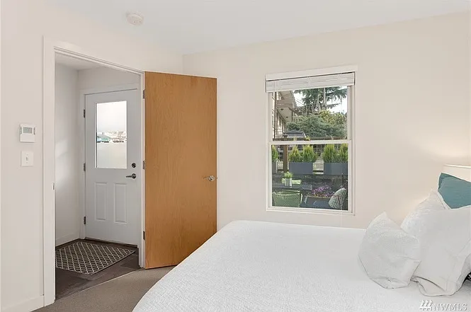 3819 S Angeline St — Photo 19